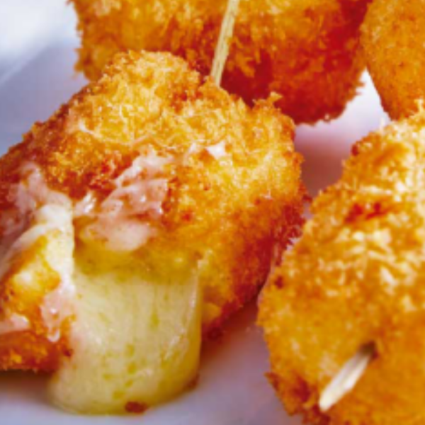 Pinchos de mozzarella